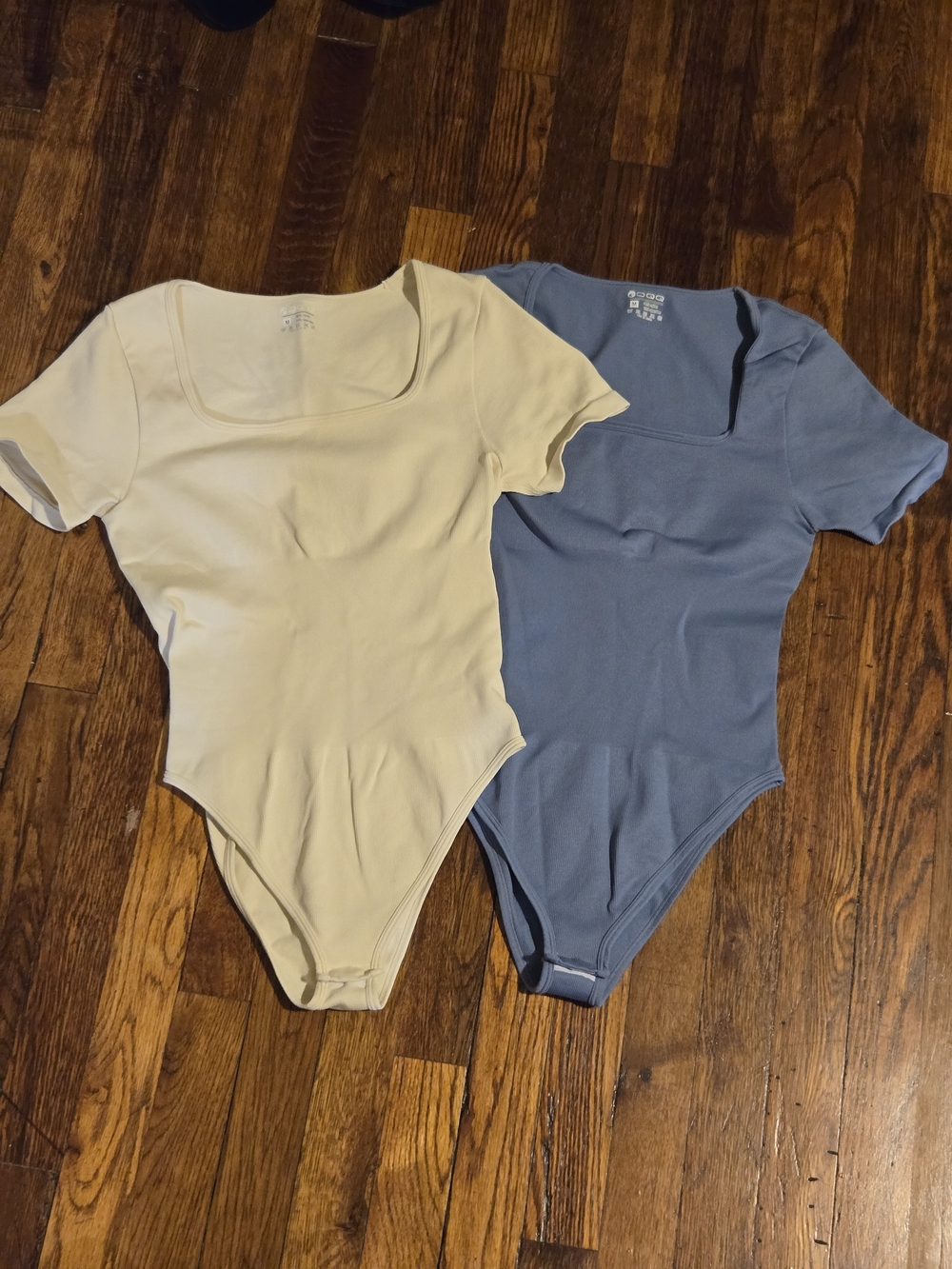 Short Sleeve Square Neck Bodysuit - Cream and Slate Blue